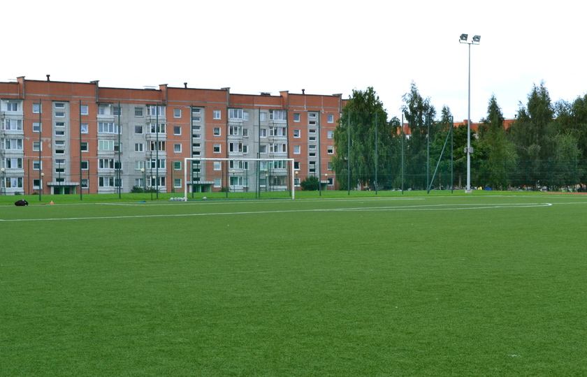 Pajūrio progimnazijos  dirbtinės dangos futbolo aikštė