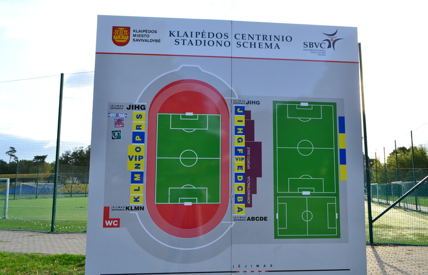 Sportininkų g. 46 Centrinio stadiono natūralios žolės futbolo aikštė